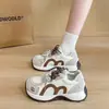 Zapatillas de estudiante con suela gruesa para mujer, nuevo modelo primavera 2026, versátiles zapatos tipo dad con doble cordón, versión coreana de zapatos casuales retro