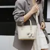 Bolso de Hombro Cruzado de Moda para Mujer Estilo Trendy de Lujo Ligero Estilo Retro Clásico Bolso de Mano Diseño de Nicho