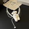 Lindo y adorable osito de peluche blanco con borlas y cuentas, collar de mariposa hueco, gargantilla de perlas