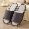 Chinelos de Linho para Uso Doméstico em Pisos de Madeira, Sapatos Domésticos Respiráveis de Algodão-Linho para Primavera e Outono para Casais, Estilo Japonês