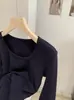 KEKEZOON Estilo Coreano de Principios de Invierno Simple Versátil Elástico Adelgazante Esponjoso Forrado Camiseta de Manga Larga con Cuello en U 9331