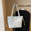 2026 Nuevo Estilo Bolso de Mano Grande de Moda para Mujer Bolso Tote de Hombro para Estudiantes Universitarios y para Ir a Clase