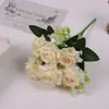 Arreglo de Flores Artificiales Mini Rosa de Lujo Ligero de 7 Cabezas para Decoración de Sala de Estar en Casa, Decoración de Mesa de Café de Flores de Seda