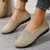 Zapatos de Tela Grandes de Pekín Antiguo para Mujer Nuevos Primavera y Verano Transpirables Zapatos de Malla Tejida con Mosca de Boca Baja Transpirables Antideslizantes Zapatos para Madres Ancianas