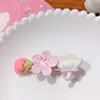 Presilha de flor estilo coreano celebridade da internet 2023 Novo grampo de cabelo grampo bico de pato grampo de letra Flor de Pessegueiro Presilha lateral cartão lateral para crianças