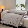 Nuevo Estilo Francés Otoño e Invierno Algodón Modal Bordado Doble Lavado a Máquina Fibra de Soja Encaje Primavera y Otoño Agradable para la Piel Manta para Dormir Desnudo
