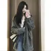 Suéter de tricô feminino para outono e inverno 2025, estilo novo, cardigã jaqueta top casual nicho cinza solto de manga longa