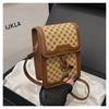Bolsos Pequeños Populares de Este Año 2024 Primavera y Verano Nuevo Moda Nicho Francés Mini Bolso Cuadrado Pequeño Bolso de Mujer Retro Bolso para Teléfono Móvil