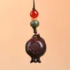 Pingentes de madeira, ornamentos culturais, chaveiros de celular "fique rico logo", chaveiros, pequenos pingentes, artesanato em madeira, pequenos acessórios e itens decorativos