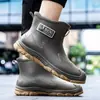 Zapatos de Lluvia de Moda para Hombres Japoneses y Coreanos, Moldeados de una Pieza, Forro de Malla Engrosado, Zapatos Planos de Goma Antideslizantes Grises para Días Lluviosos