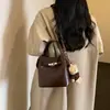 Bolso tote de uso diario para mujer, nuevo y elegante bolso de hombro versátil 2026, bolso cruzado de moda, bolso tipo cubo