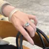 Nuevo Anillo Abierto Blanco Dorado con Ojos Verdes en Forma de Serpiente para Mujer, Personalizado, Gama Alta, Lujo y Modernos Pendientes de Zirconia Azul con Temperamento
