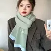 Bufanda de Punto de Estilo Coreano Nueva Versátil de Color Contrastante Suave y Sedosa para Mujer Moda de Invierno Versátil Cálida Estudiante Gruesa a Prueba de Frío
