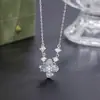 Collar de plata pura 999 con trébol de cuatro hojas azul hielo para mujer, cadena para la clavícula de diseño exquisito, versátil y moderno, regalo perfecto para novia