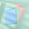 Clip de varilla con apertura lateral giratoria para papel de prueba para estudiantes, clip horizontal de PP para partituras musicales, carpeta transparente A4 de gran venta