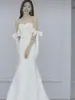 Vestido de Noiva Satinado Leve 2026 Novo Estilo Noiva Casamento Branco Cauda de Peixe Emagrecedor com Cauda Simples para Fotografia de Viagem Vestido para Sair