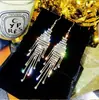 Moda Europea y Americana Exagerados Pendientes Largos con Borlas Completamente Incrustados de Diamantes Pendientes Largos de Temperamento Socialité para Mujer Pendientes para Rostro Delgado Pendientes de Celebridad de Internet