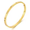 Pulseras de Moda Europeas y Americanas Transfronterizas para Mujer Acero Inoxidable Nicho Simple y Exquisito Circonita Versátil Pulseras de Acero de Titanio Venta al por Mayor