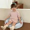 Ropa de Casa para Niñas 2026 Verano Nuevo Estilo Pijama para Bebé Niña Conjunto de Dos Piezas con Encaje, Color Sólido, Atuendo Dulce y Lindo