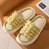 Pantuflas de Lino Japonés para Mujer Primavera y Otoño Hogar Interior Algodón Hinchado y Lino Silenciosas Antideslizantes Suela Gruesa Pantuflas de Baño para Hombre Venta al por Mayor