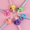 Ferramenta de pegada para caneta de prática de caligrafia infantil, corretor de pegada de lápis de silicone para três dedos para alunos do ensino fundamental corrigirem a postura de escrita