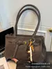 Bolsa Tote Feminina 2025 Nova Tendência Inverno High-End Retrô Moda Bolsa de Ombro Grande Capacidade Bolsa Feminina para o Dia a Dia