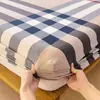 Sábana bajera de algodón teñido en hilo de algodón lavado algodón puro funda protectora para colchón Simmons juego de tres piezas de sábana bajera de fábrica de Nantong