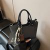 Moda Casual Casual Retro de Nicho Nova Primavera 2025 Bolsa Transversal de Mão Ombro Bolsa Feminina Trançada Estilo Ocidental