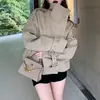 Chaqueta Cortavientos de Doble Botonadura Color Caqui con Cuello Alto y Mangas Largas para Mujer en Primavera y Otoño, Top de Estilo Casual Holgado de Alta Gama