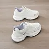 Mulher baixa 7cm de aumento de altura Sapatos de treino alemães femininos 2026 primavera e outono novo estilo sola grossa leve casual sapatos femininos Sapatos Forrest Gump