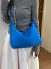 Bolso tipo Dumpling Transfronterizo para Mujer 2026 Nuevo de Gran Capacidad para el Trabajo Bolso de Mujer de Ante Bolso de Hombro de Moda para Estudiante Universitario