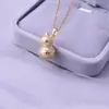 Collar Colgante de Perla Calabaza Micro-incrustada de Zirconia para Mujer Invierno Lujo Ligero Diseño de Nicho Cadena Exquisita para Clavícula Cadena de Collar de Alta Calidad