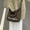 Bolsa de Lona para Mujer 2025 Nueva Popular Moda Versátil Bolso de Hombro Bolso Tote de Gran Capacidad Bolso Cruzado para Viajes