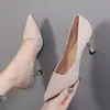 Grulla Blanca de Almohada Cuero Muy Suave Suela Suave Tacones Altos Mujer 2026 Nuevo Estilo Punta Fina Tacón de Aguja Zapatos de Salón Mujer Cómodos Modernos Profesionales de Trabajo