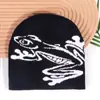 Chapéus Frios Personalizados Estilo Streetwear Americano da Moda para Homens e Mulheres com Padrão de Sapo Chapéus de Tricô, Chapéus de Lã Quentes Emagrecedores Atacado