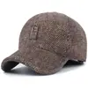 Gorra de béisbol de invierno para hombre, a prueba de frío para exteriores, cálida y cortavientos, con protección para los oídos, diseño bordado y visera plana