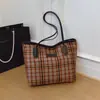 Estilo Coreano Tendência 2025 Novo Outono e Inverno Elegante Lã Textura Xadrez Casual Ombro Comutador Bolsa de Axila para Mulheres