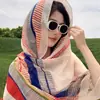 Abrigo tipo chal ligero y transpirable de verano para viajar por Yunnan, bufanda larga de gasa estampada con flecos, protector solar largo y grande para mujer