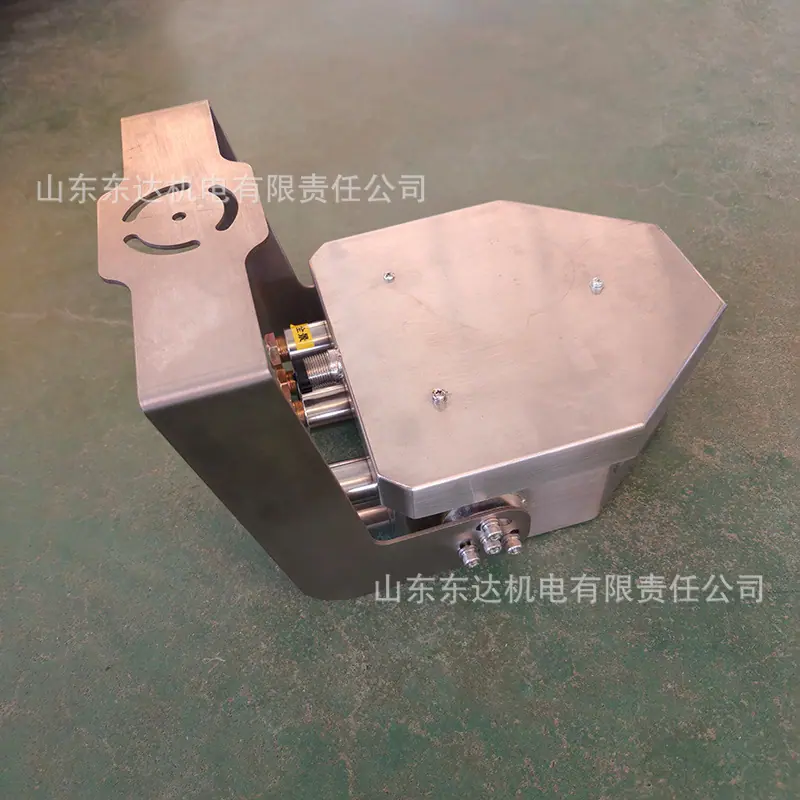 KBA12Q矿用本安型全景摄像仪 (9).jpg