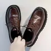 Sapatos de Couro para o Commuter de Negócios 2026 para Homens, Temporada de Primavera, Sapatos Derby Masculinos Formais Casuais Texturizados, Sapatos Modernos com Solado Grosso que Aumentam a Altura