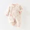 Mameluco acolchado de mariposa para bebé 40g, antibacteriano 10A, traje de gateo de algodón puro Clase A para bebé, mameluco de algodón delgado para primavera, otoño e invierno