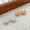 Pendientes geométricos de aro C con textura de hilo metálico de alta gama europeos y americanos, aguja de plata S925, pendientes de metal exquisitos, delicados y pequeños