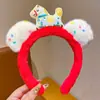 2026 Ano do Cavalo Headband de Pelúcia Infantil Véspera de Ano Novo Fofo Pônei Headwear Meninas Foto Grampo de Cabelo de Ano Novo