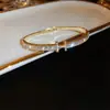 Pulsera de Zirconia Micro-Pavimentada de Alta Gama Transfronteriza al por Mayor Cruz Hueca Estilo Fresco de Nicho Pulsera Joyería de Moda Versátil