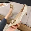 Nuevos Zapatos de Tacón Alto Stiletto de Punta Aguda con Hebilla Cuadrada de Pedrería para Primavera/Otoño 2026 Zapatos de Salón Elegantes de Boca Baja Zapatos de Salón Versátiles para Mujer
