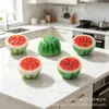Pinzas para el pelo, gomas para el pelo, decoraciones para zapatos, llaveros y adornos de resina de frutas y sandía 3D realistas - materiales vendidos al por mayor
