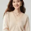 2026 Invierno Estilo Francés Suave Cuello en V Encaje Patchwork Tejido Cárdigan Suéter Abrigo para Mujer Amigable con la Piel Cálido