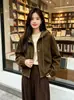 Chaqueta Casual Suelta Corta de Ante con Cremallera para Mujer Otoño 2026 en Color Marrón Maillard