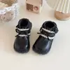 Botas Pequenas de Couro da Moda para Meninas 2026 Primavera/Outono Novos Sapatos de Couro de Princesa para Crianças Botas Individuais Lolita com Laço para Meninas