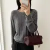 Suéter Vintage de Tricô com Tranças para Mulheres 2026 Outono/Inverno Novo Pulôver Manga Longa Camisa Base Urso de Mel Lã Quente Suéter Top